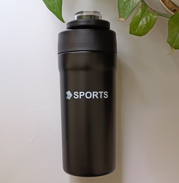 تراول ماگ اسپورت SPORTS در دو سایز ۵۰۰ و ۶۸۰ میل | استیل دوجداره با درب دوحالته | ارسال سریع و مطمئن - SPORTS - تراول ماگ