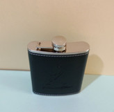 Pocket Flask استیل OZ8 با درب پیچی فلزی و طراحی باریک جیبی