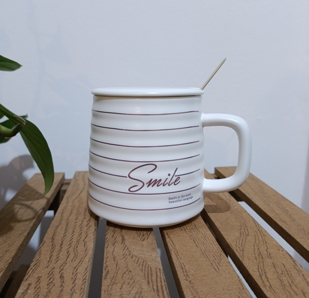 لیوان سرامیکی smile و elegant با در سرامیکی با کیفیت‌ترین ماگ