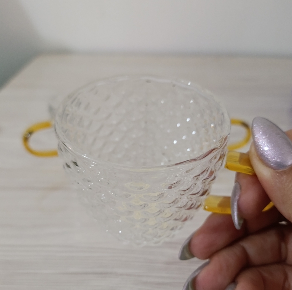 فنجان قهوه پیرکس طرح برجسته دسته طلایی فروش تکی - None - ماگ سرامیکی